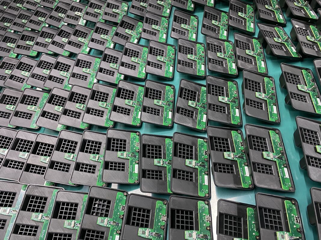 प्रतिबाधा नियंत्रण औद्योगिक पीसीबी असेंबली मोटाई 0.3 मिमी से 6 मिमी और मिन बॉल स्पेस 0.3 मिमी पिच 0.5 मिमी से छोटा समर्थन सर्किट बोर्ड के साथ