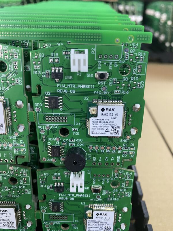 अधिकतम पीसीबी आकार 600x1200mm औद्योगिक मुद्रित सर्किट असेंबली जटिल इलेक्ट्रॉनिक अनुप्रयोगों और प्रदर्शन के लिए अनुकूलित समाधान