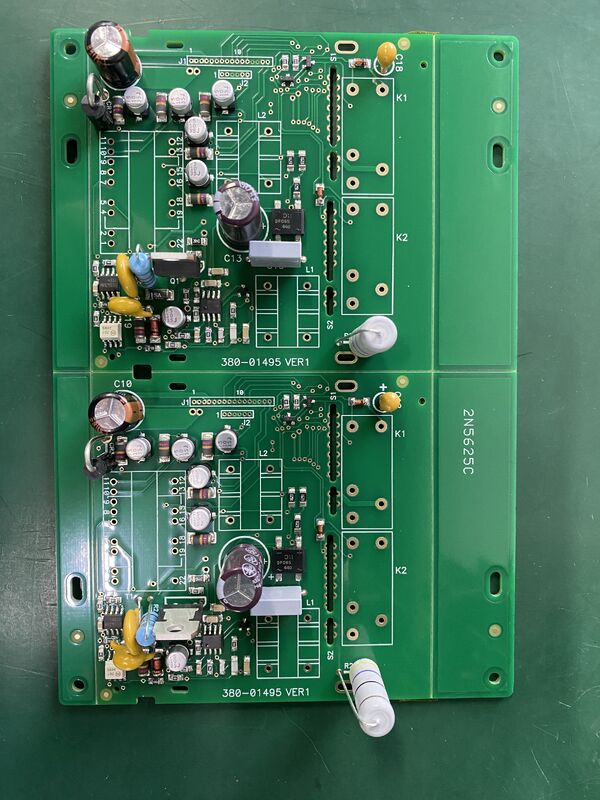 अधिकतम मोटाई T 4.5mm से अधिक औद्योगिक पीसीबी असेंबली भारी शुल्क वाले मुद्रित सर्किट बोर्ड के लिए असेंबली क्षमताएं प्रदान करती है